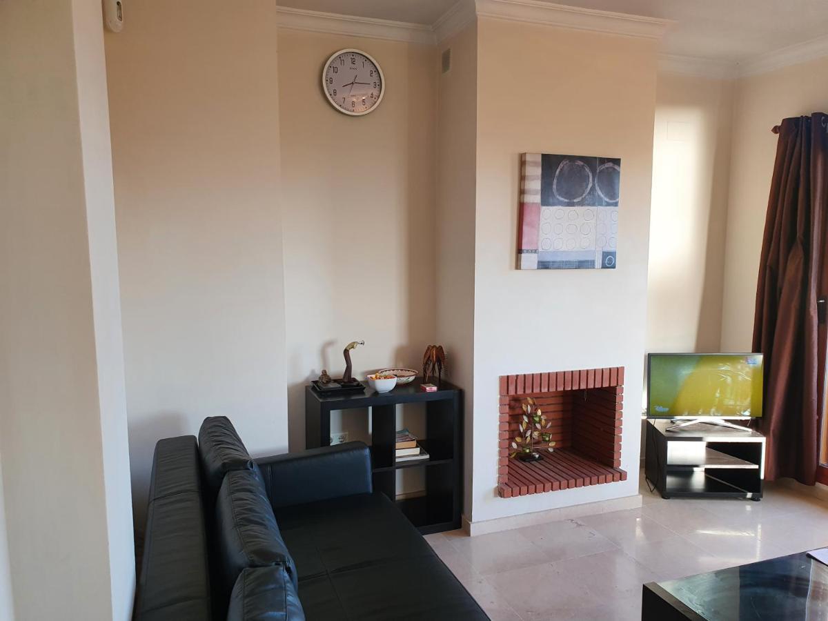 Seaview A Spectacular 3 Bed 3 Bathroom Penthouse Манільва Екстер'єр фото