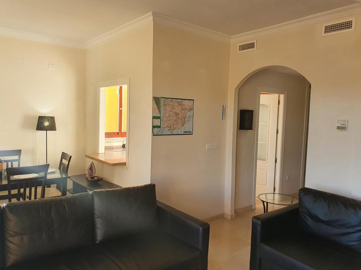 Seaview A Spectacular 3 Bed 3 Bathroom Penthouse Манільва Екстер'єр фото